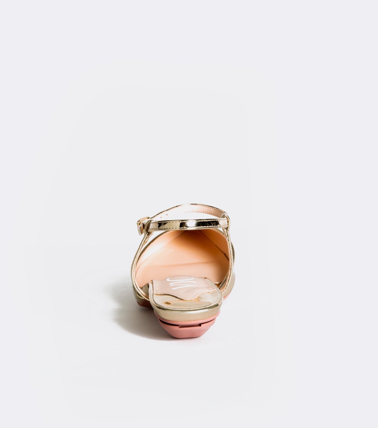 Publicist Pumps in Gold