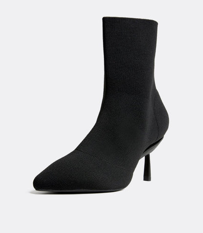 Knit Boots in Black